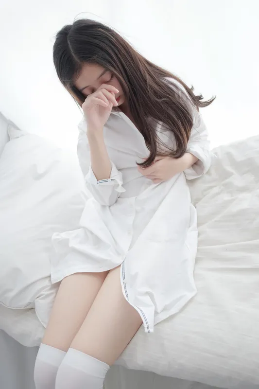 森萝财团 R15-022 [85P]插图1